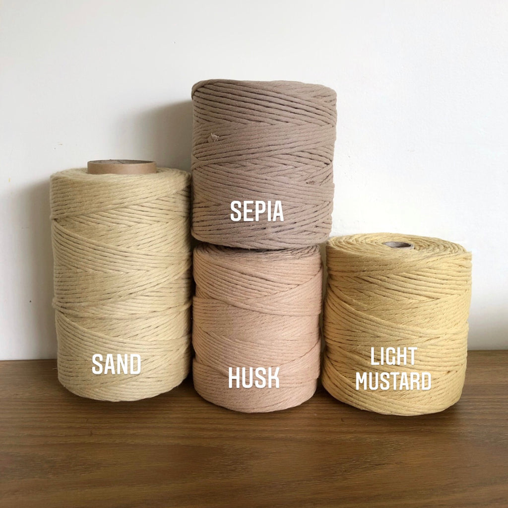HUSK Coloured Macrame Cord 4mm 1kg