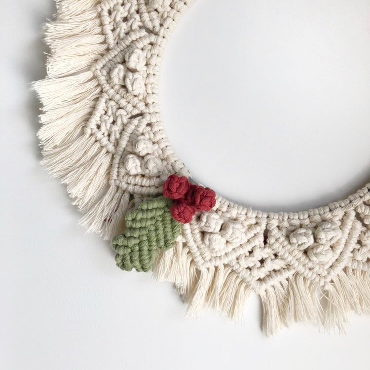 Christmas Wreath Macrame Pattern