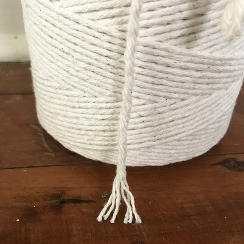 Macrame Cord 3mm x 2kg (approx 980m)