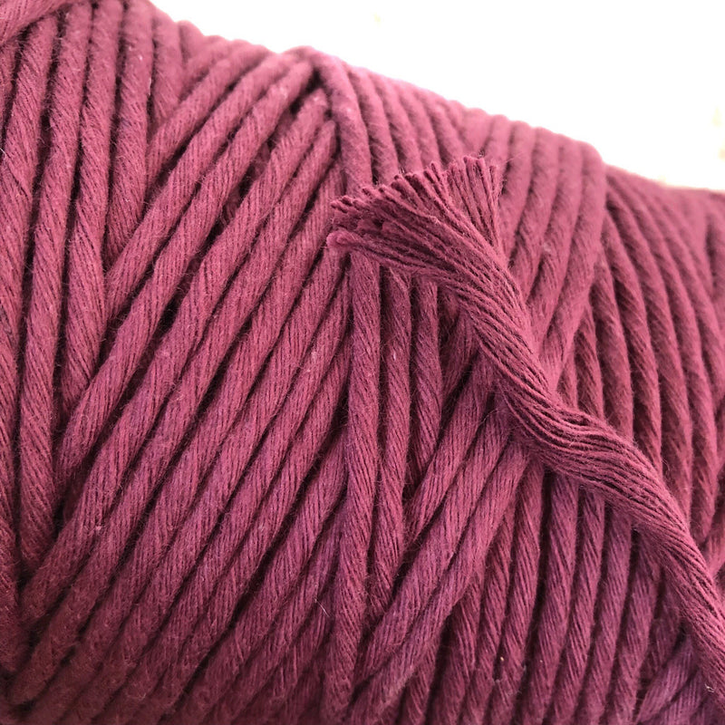 VINO ROUGE Coloured Macrame Cord 4mm 1kg