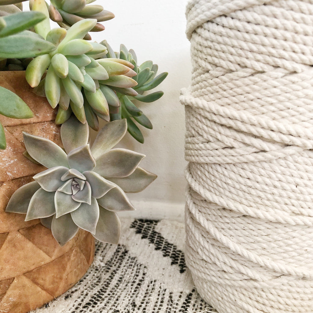 Macrame Cord 5mm x 1kg (approx 110m)