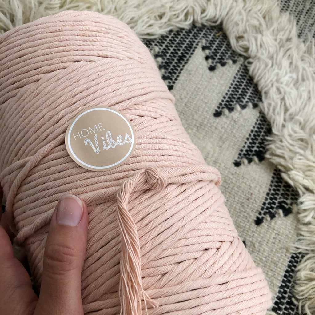 PEACHY PINK Coloured Macrame Cord 4mm 1kg
